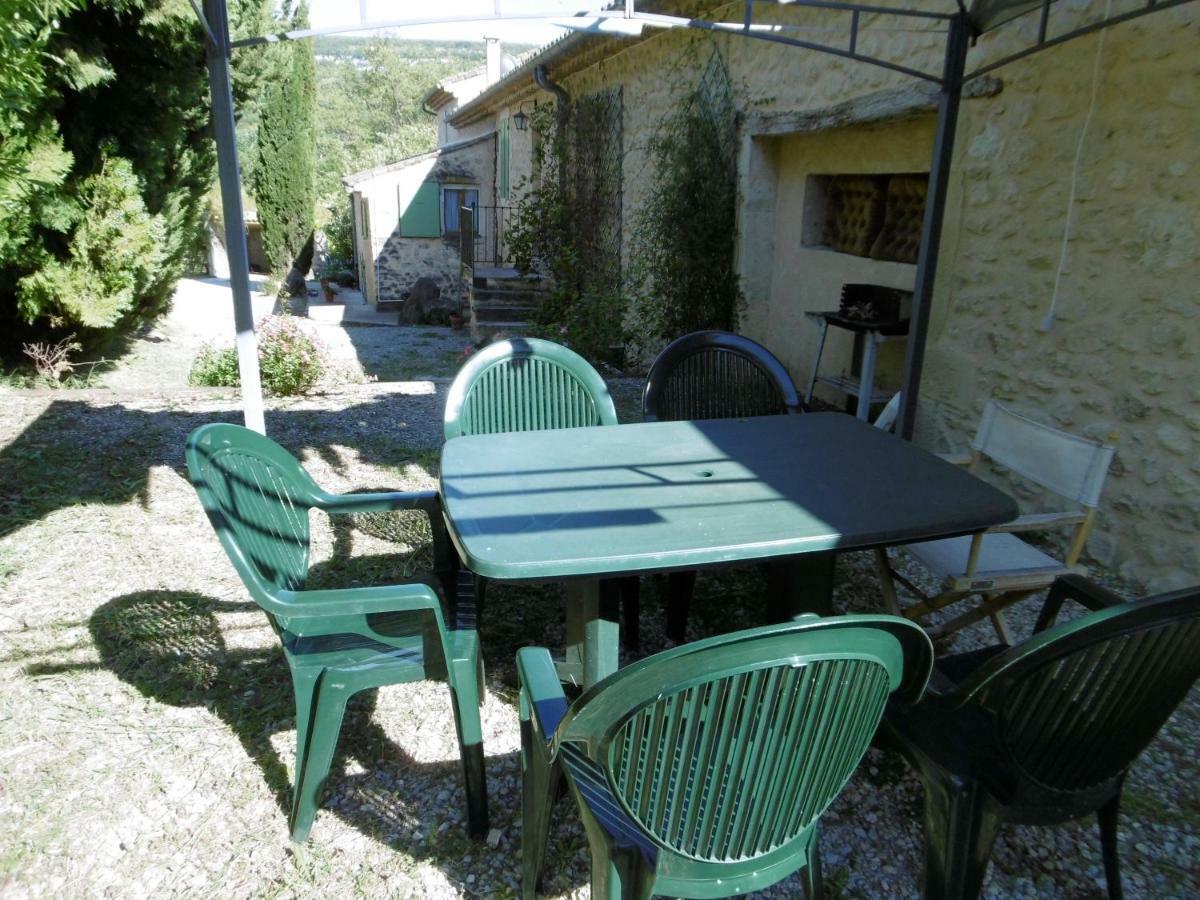 Le Val Leron Acomodação com café da manhã Valaurie Exterior foto